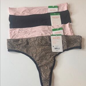 Warners Assortment of Thong Panties 4 Pairs. Size Large / 7